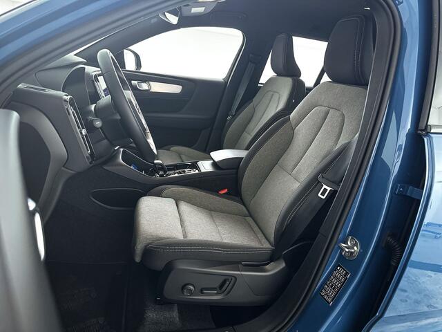 Volvo XC40 B4 Aut. Plus Dark | Harman Kardon | Parkeercamera | Trekhaak