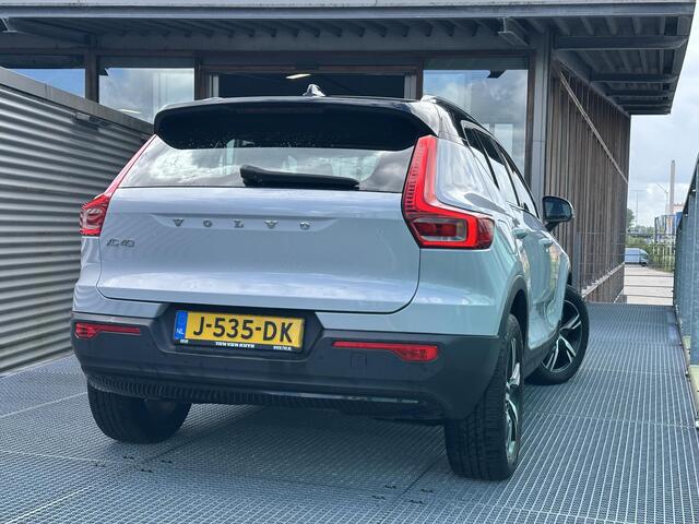 Volvo XC40 1.5 T2 R-Design Automaat / Camera achter / BLIS / Pilot assist / Nubuck bekleding / Carplay / Elek. bedienbare achterklep /