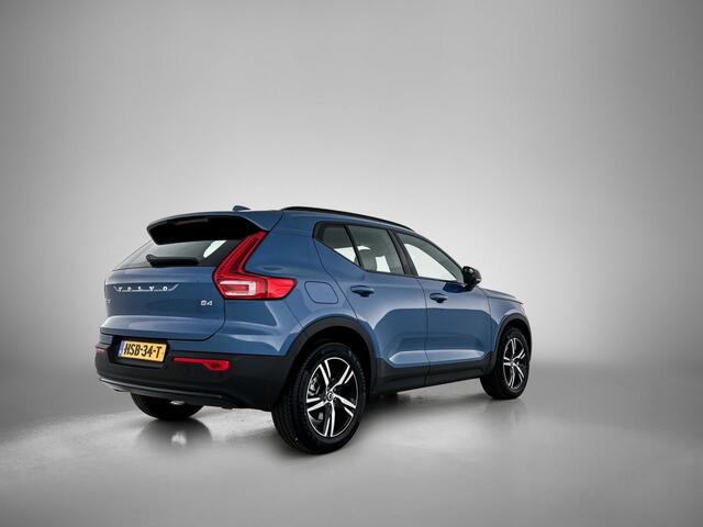 Volvo XC40 2.0 B4 Plus Dark | Trekhaak | Elektrische stoelverstelling | Har