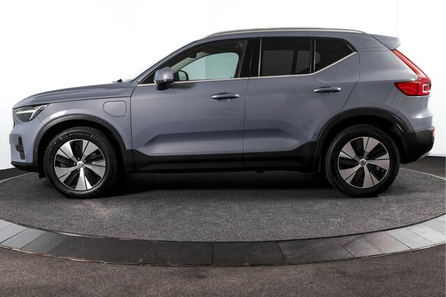 Volvo XC40 1.5 T4 Plug-in hybrid Plus Bright | Dig. Cockpit | Adapt. Cruise | Memory Stoelen | Elek. Klep | Stoel-+stuurverw. | PDC | Camera | NAV+App. Connect | ECC | LM 18" | 5282