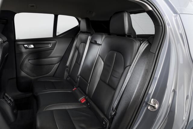 Volvo XC40 1.5 T4 Plug-in hybrid Plus Bright | Dig. Cockpit | Adapt. Cruise | Memory Stoelen | Elek. Klep | Stoel-+stuurverw. | PDC | Camera | NAV+App. Connect | ECC | LM 18" | 5282