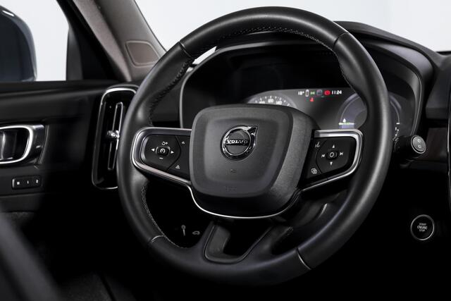Volvo XC40 1.5 T4 Plug-in hybrid Plus Bright | Dig. Cockpit | Adapt. Cruise | Memory Stoelen | Elek. Klep | Stoel-+stuurverw. | PDC | Camera | NAV+App. Connect | ECC | LM 18" | 5282