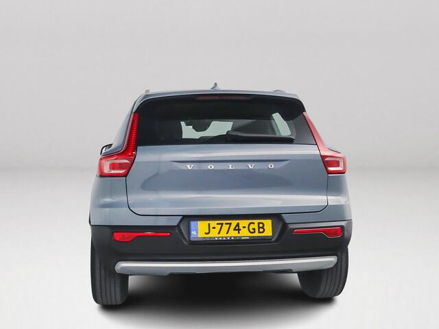Volvo XC40 T4 Momentum Pro | Parkeercamera | Harman Kardon | Stoelverwarming | Trekhaak