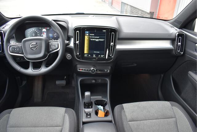 Volvo XC40 1.5 T5 Recharge Inscription Expression Cruise, Camera, Stuur/Stoelverwarming, Keyless