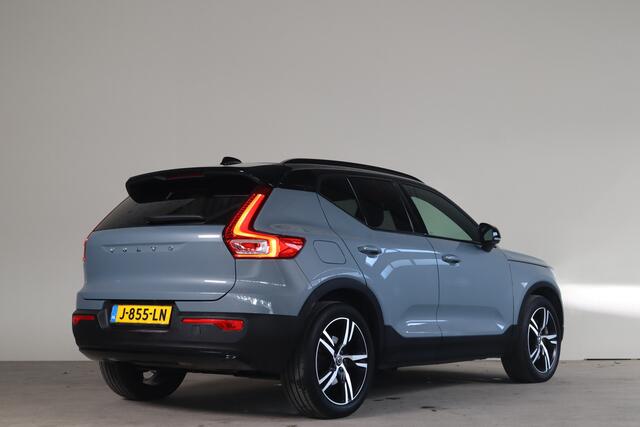 Volvo XC40 1.5 T5 Recharge R-Design Expression - NL- Auto!! Camera I Adap Cruise I Stoelverw