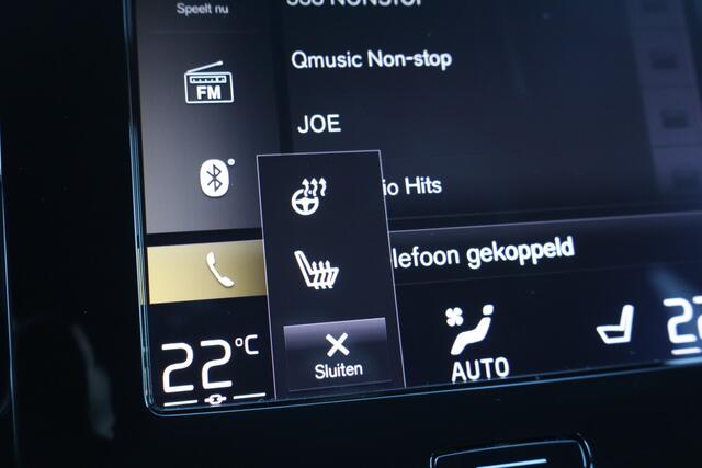 Volvo XC40 1.5 T5 Recharge R-Design Expression - NL- Auto!! Camera I Adap Cruise I Stoelverw