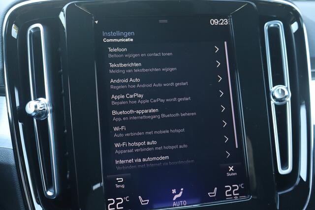 Volvo XC40 1.5 T5 Recharge R-Design Expression - NL- Auto!! Camera I Adap Cruise I Stoelverw
