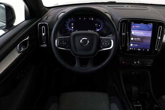Volvo XC40 B4 (M-HYBRID) PLUS DARK -CAMERA|ADAP.CRUISE|VERW.VOORRUIT|TREKHAAK|HARMAN/KARDON|19"