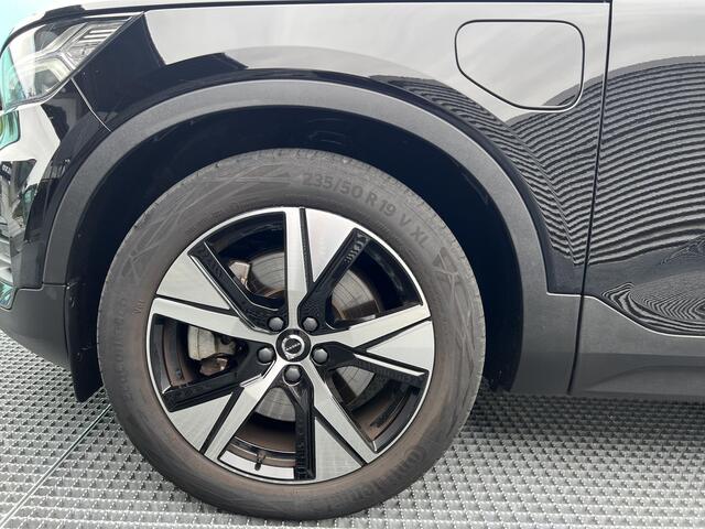 Volvo XC40 1.5 T4 Recharge R-Design Automaat, Adaptive Cruise Control, Blis, Verwarmde stoelen + Stuur, Full Led verlichting