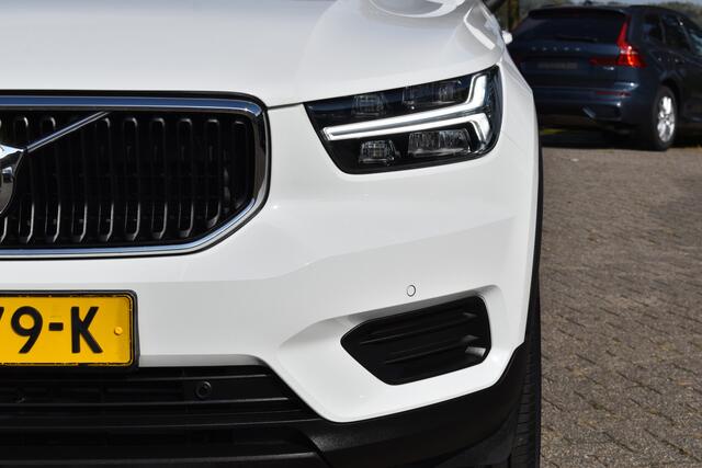 Volvo XC40 T3 156PK Trekhaak | PDC voor/achter | 18" LMV | LED