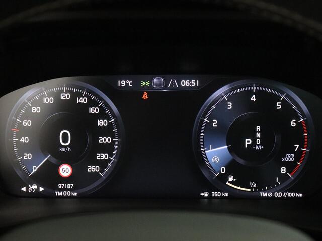 Volvo XC40 1.5 T2 R-Design | Harman Kardon | Elektrisch Panoramadak | ACC!