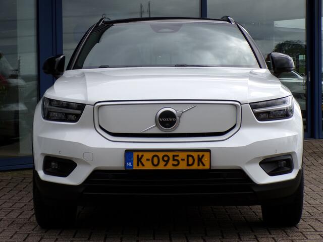 Volvo XC40 Recharge P8 AWD R-Design, SOH 93% / Trekhaak / Harman Kardon / Elektr. Schuifdak / Carplay + Android auto / Keyless / Camera 360 + Sensoren / 20'' LMV
