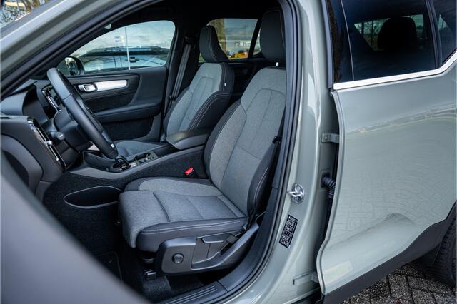 Volvo XC40 T4 Recharge Core Bright ** Camera ** Stuurverwarming **