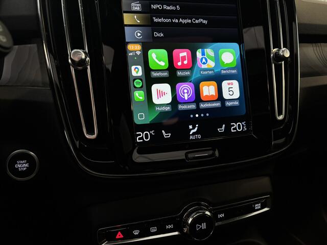 Volvo XC40 1.5 T4 Plug-in Ultimate Bright / Panoramadak / Leer - Alcantara / Harman-Kardon / Dab+ / Apple Carplay / Stuur- en Stoelverwarming / MY 2023 - Elek Trekhaak -