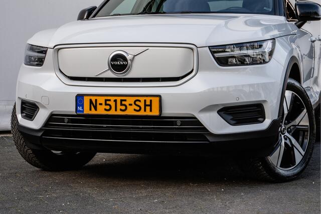 Volvo XC40 Recharge Core Trekhaak/ Stoel-stuurverwarming/ Camera/ Navigatie/ Carplay/ Contourstoelen