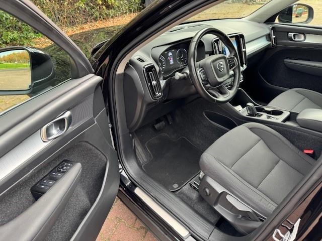 Volvo XC40 1.5 T5 RECHARGE 180PK BUSINESS PRO