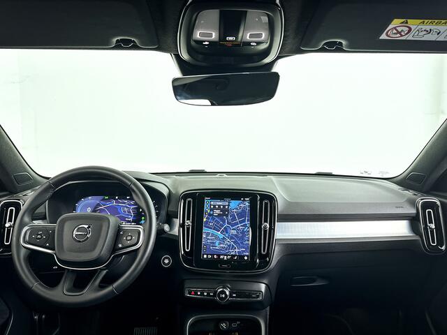 Volvo XC40 B4 Plus Dark | Parkeercamera | Stoel- en Stuurverwarming | Harman Kardon | Trekhaak