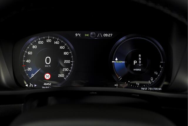 Volvo XC40 1.5 T4 Recharge Inscription | Dig. Cockpit | Cruise | PDC | NAV + App. Connect | ECC | DAB | Elek. Klep | LM 18" | Gewoon incription toch?