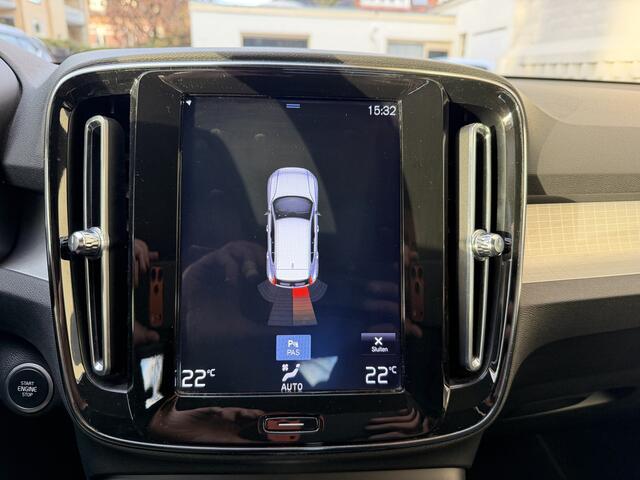 Volvo XC40 1.5 T5 Recharge Business Pro Carplay Navigatie