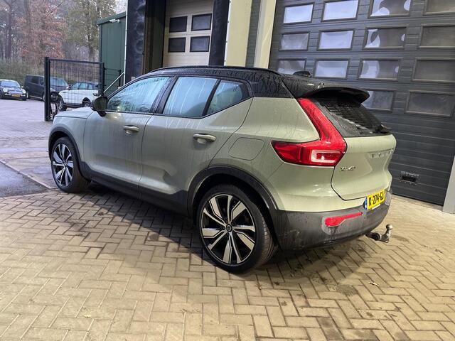 Volvo XC40 Recharge P8 AWD R-Design | Panoramadak | ACC | Trekhaak | 360° Camera | BLIS | harman/kardon