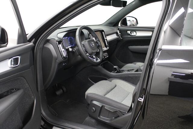 Volvo XC40 1.5 T4 Plug-in hybrid Plus Dark