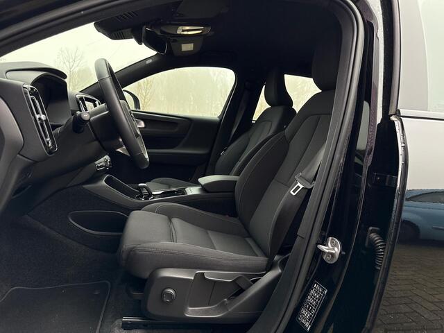 Volvo XC40 Recharge Core 70 kWh | Stoel & Stuurverwarming | Google | All-Season Banden | Parkeercamera | Cruise Control | Climate Control |