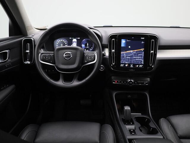 Volvo XC40 T4 Recharge Inscription Expression | Automatische Achterklep | Elektrisch Verstelbare Stoelen | Memoryseats |