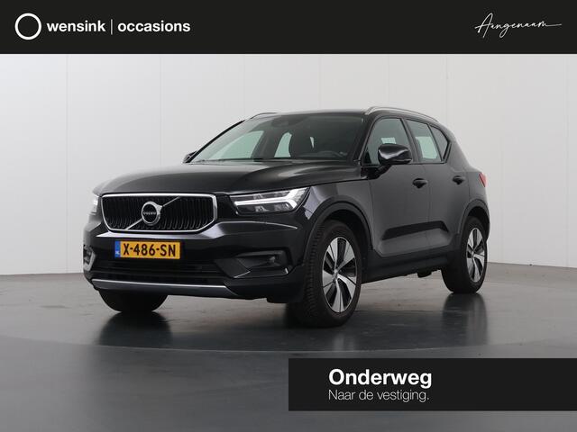 Volvo XC40 2.0 B4 Momentum Business | Navigatie | Parkeercamera | Stoel/Stuurverwarming | Keyless Go | Cruise Control Adaptief |