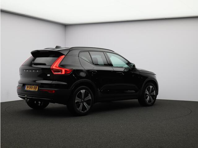 Volvo XC40 T4 Plug-in hybrid Ultimate Dark / Pan. dak / Trekhaak / Stoel+stuurverwarming / Harman Kardon / Elektr. bed. stoelen