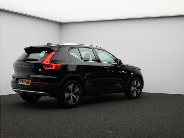Volvo XC40 T4 Plug-in hybrid Core Bright / Trekhaak / Park assist voor+achter / Parkeercamera