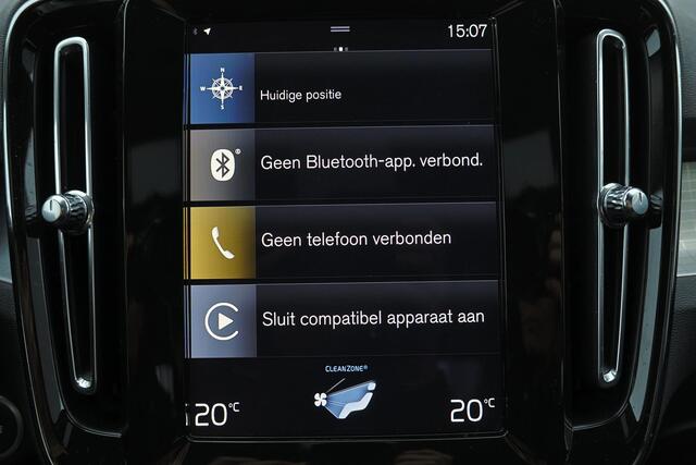 Volvo XC40 T2 Business Pro - IntelliSafe Assist & Surround - Parkeercamera achter - Parkeersensoren achter - High Performance audio- Elektr. inklapbare trekhaak - 18' LMV