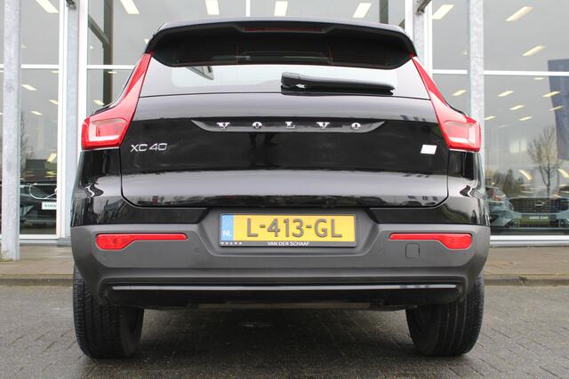 Volvo XC40 T5 Automaat Recharge R-Design | 360 Camera | H&K Audio | Schuif/kanteldak | Adapt. Cruise | Trekhaak