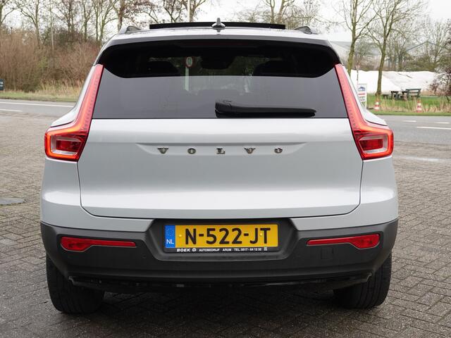 Volvo XC40 1.5 T4 Recharge R-Design PANO | TREKH. | H-LEER | 360° CAM | PILOT