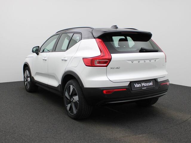Volvo XC40 Recharge Extended Range Plus 250Pk | Google Navigatie | Apple & Android Carplay | Parkeersensoren Voor & Achter | Achteruitrijcamera | Stoel & Stuurverwarming | Adaptieve Cruise Control |