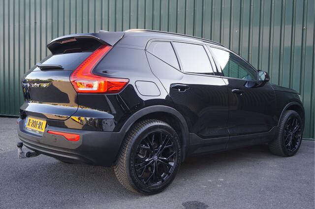 Volvo XC40 1.5 T2 Automaat 130pk Momentum + Trekhaak/ Carplay/ LED/ Navi/ 19inch/ Garantie!