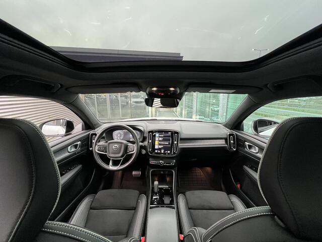 Volvo XC40 1.5 T5 Recharge R-Design PHEV, Automaat, Panoramadak, Trekhaak semi elektrisch inklapbaar, Driver assist, BLIS, Elektrische stoelverstelling, Stoelverwarming, Stuurverwarming, Harman Kardon audio, Leder-nubuck bekleding