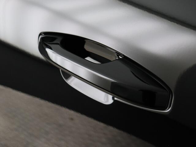 Volvo XC40 1.5 T5 Recharge R-Design (Camera / ACC / Navi / Stoel-Stuurverw. / 19'')