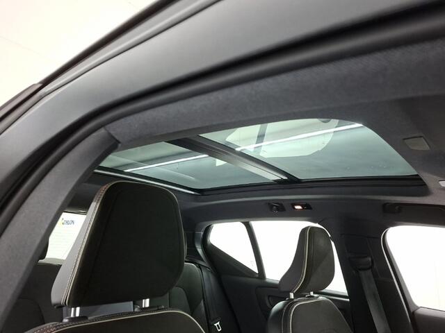 Volvo XC40 Recharge P8 AWD R-Design 1e-Eig. & Dealer-Onderh. BOVAG-Garantie. NL-Auto.