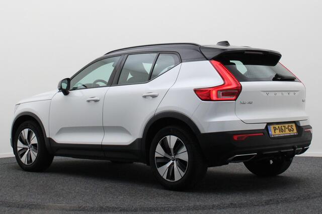 Volvo XC40 2.0 T4 AWD R-Design Panoramadak, H&K, Virtual Cockpit, Apple Carplay, LED, Trekhaak, 18''