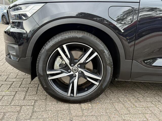 Volvo XC40 1.5 T4 Recharge R-Design | ZUID | 210pk | Parking pack| Draadloos opladen | PHEV | 1.800kg Trekgewicht