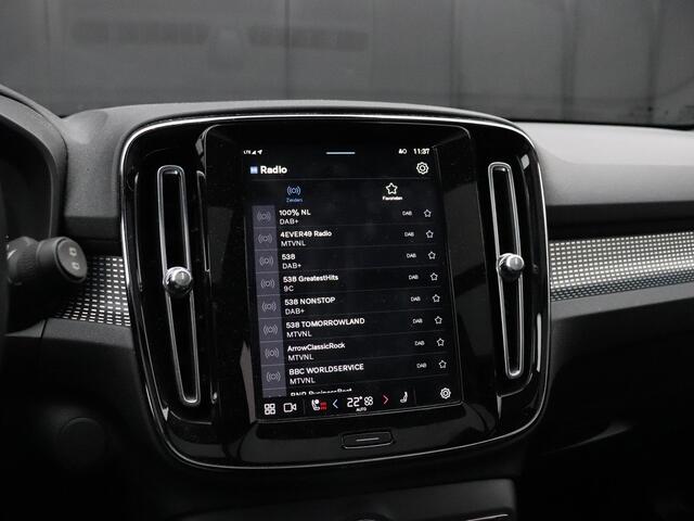 Volvo XC40 Recharge P8 AWD R-Design | LEDER | MEMORY | PANO-DAK | TREKHAAK | H&K | 360° CAMERA | STOEL/STUURVERW. | APPLE CARPLAY |