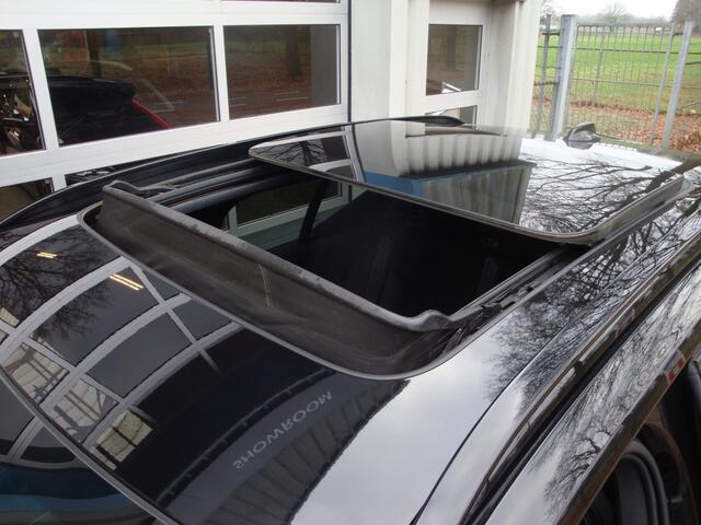 Volvo XC40 1.5 T4 Recharge Inscription / Panoramadak/ Trekhaak