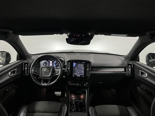 Volvo XC40 1.5 T3 R-Design Trekhaak | Cruise control | Achteruitrij camera | Stoelverwarming | Carplay