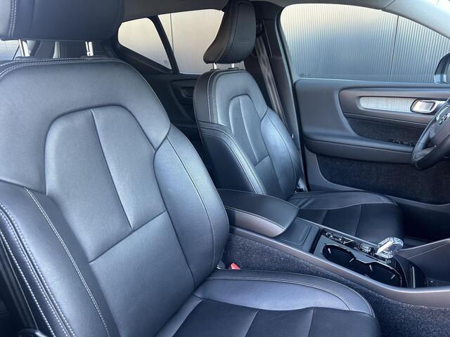 Volvo XC40 1.5 T3 Inscription leer/ park assist/ climate / extra getint glas/ trekhaak