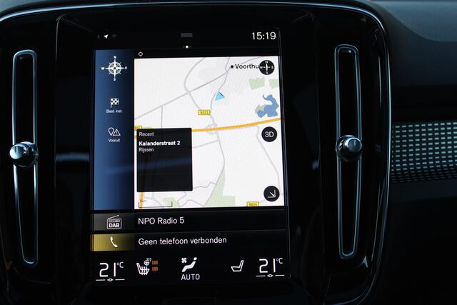 Volvo XC40 1.5 T4 Recharge R-Design PHEV PANO NAVI ORG NL 73000KM!!