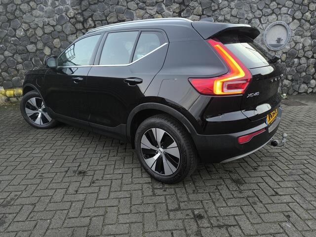 Volvo XC40 1.5 T4 Recharge Inscription Expression Trekhaak, stoel en stuur verwarming, camera, electr A klep, carplay, 1e eigenaar