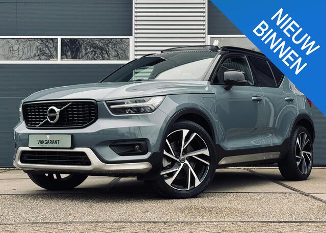 Volvo XC40 1.5 T5 R-Design |Pano |Harman/Kardon |Trekhaak |Sfeer |Alcantara