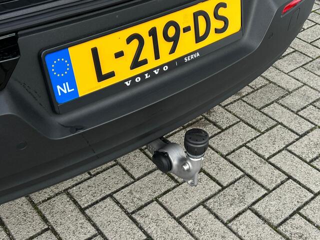 Volvo XC40 1.5 T2 Momentum Core NL AUTO | DEALER ONDERH | WEGKLAPBARE TREKHAAK | CAMERA | CARPLAY |