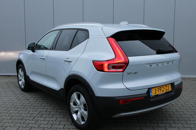 Volvo XC40 T2 automaat Business Pro | Adaptieve Cruise | Park assist camera | Dealer onderhouden