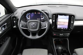volvo-xc40-b4-plus-dark--trekhaak-